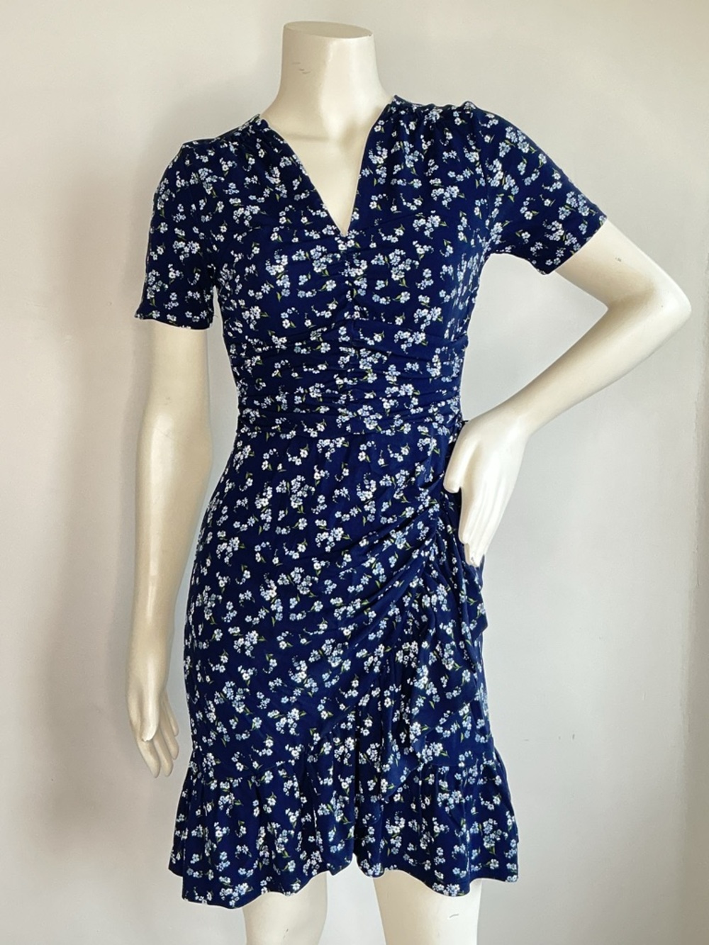 Michael Kors Floral Ruched Dress Navy Blue Mini Ruffle Hem Flattering Fit Size S